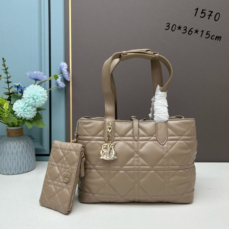 D*or top handle bags